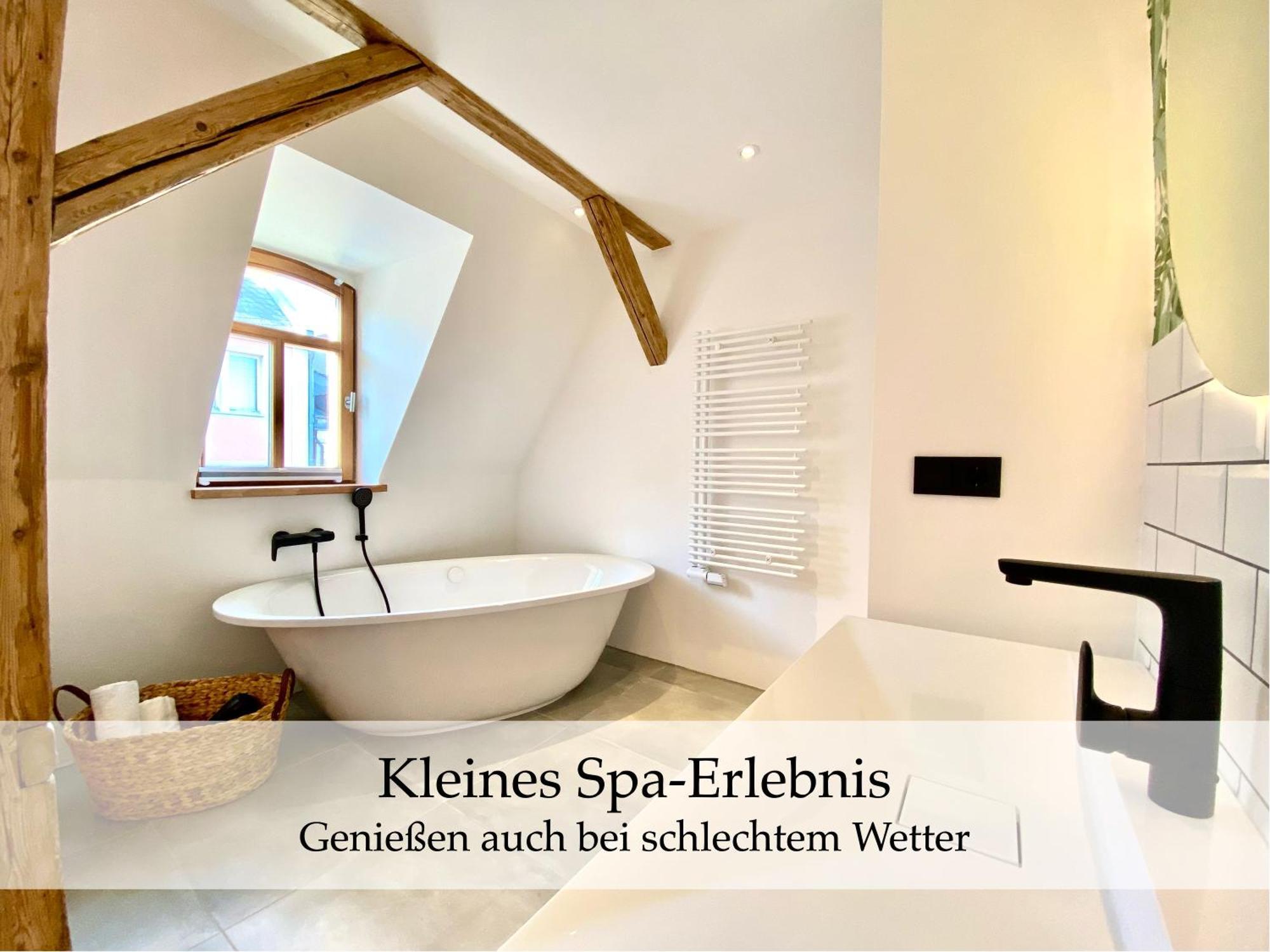 Zentrale 1-Zimmer-Ferienwohnung Mit Digitalem Check In Hof  Exterior foto